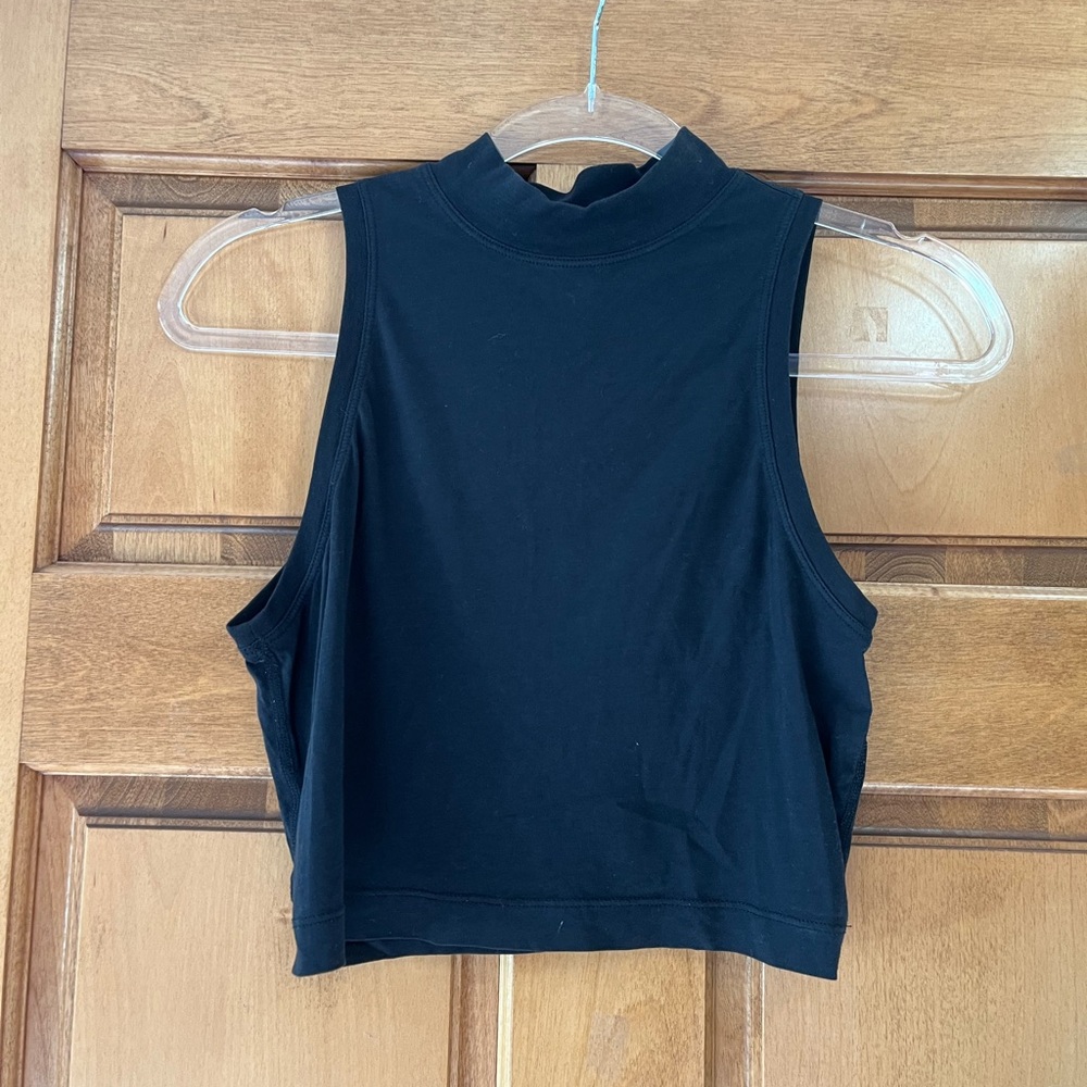 Lululemon Black Halter Cropped Top
